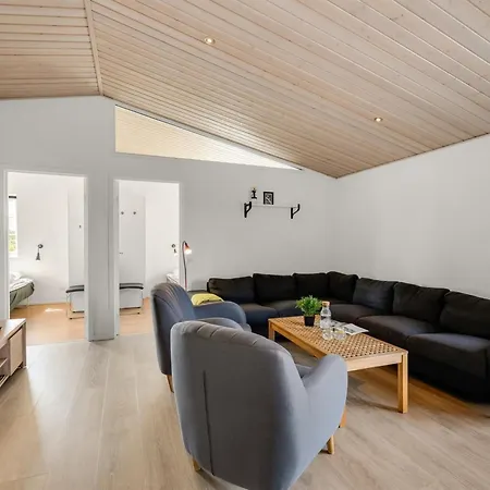 Feriehus Donco - 3-2km From The Sea By Interhome